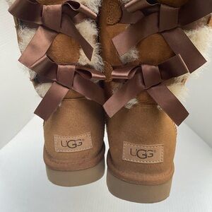 UGG Tan Sheepskin Winter Boots
